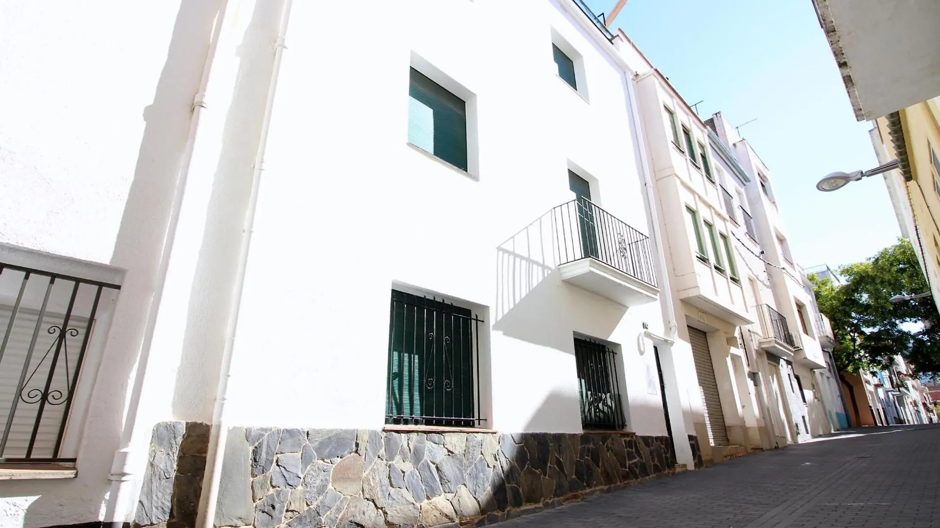 Apartamento Centrico En Roses, A 300M De La Playa, Con Terraza Solarium Y Wifi. - Es-228-97 Appartamento Roses
